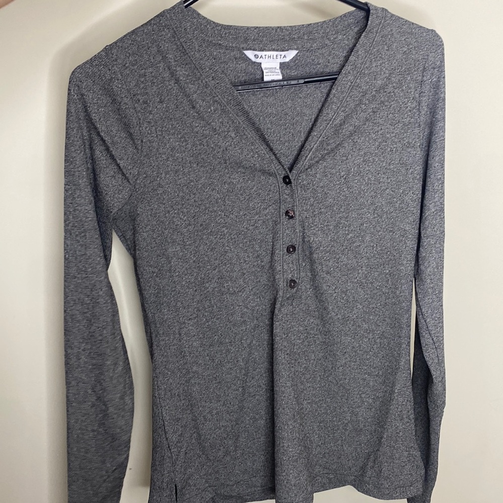 Athleta women’s gray Henley top